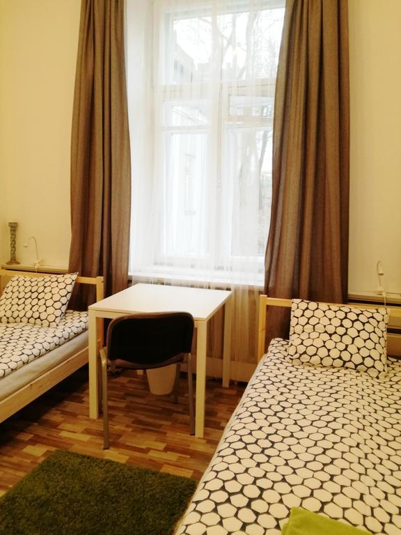 Hostel 25