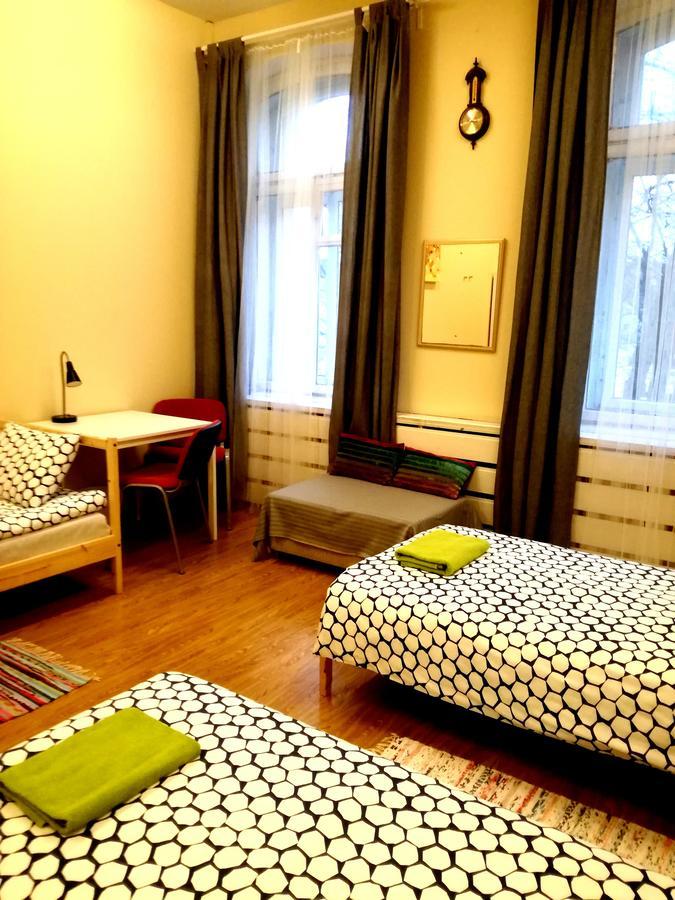 25 Hostel *