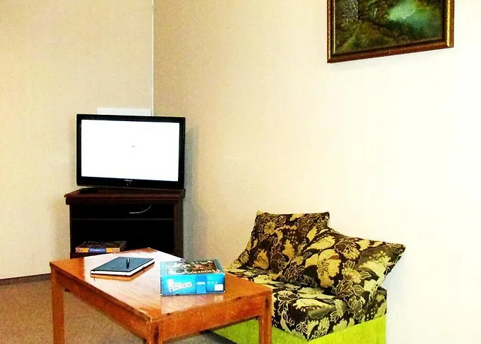 25 Hours Hostel