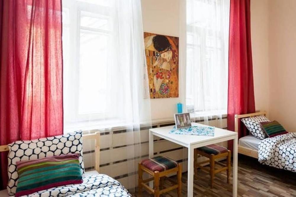 25 VNO