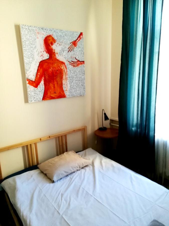 Ostello 25 *